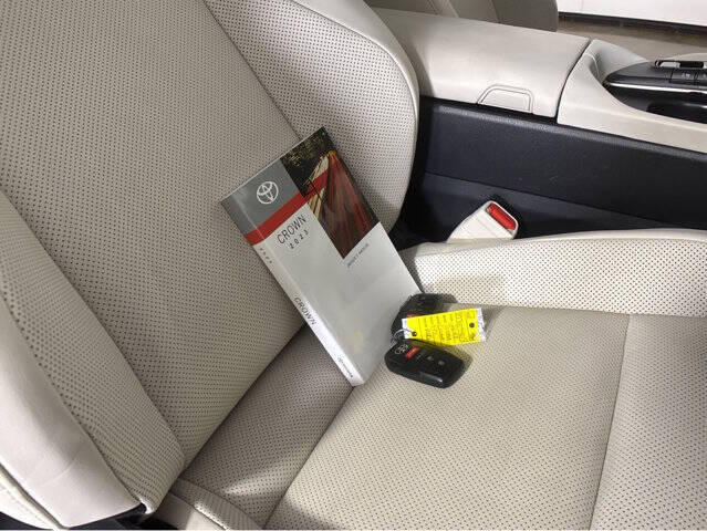 2023 Toyota Crown Limited