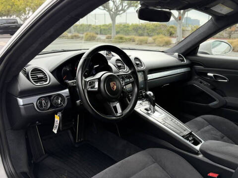 2018 Porsche 718 Cayman S