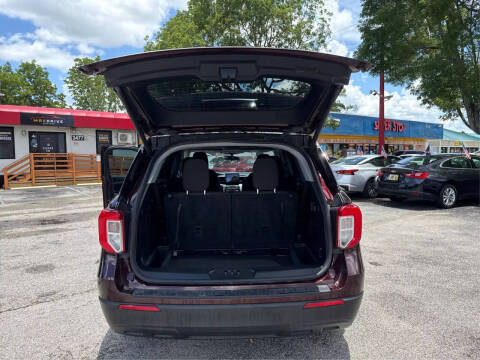 2022 Ford Explorer XLT