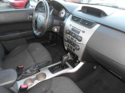2008 Ford Focus SES