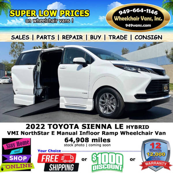 2022 Toyota Sienna LE 8-Passenger