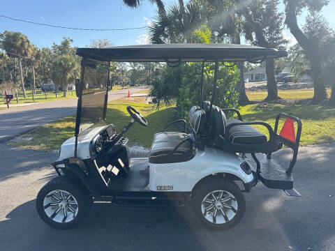 2015 E-Z-GO Express S4