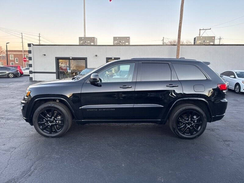 2019 Jeep Grand Cherokee Laredo