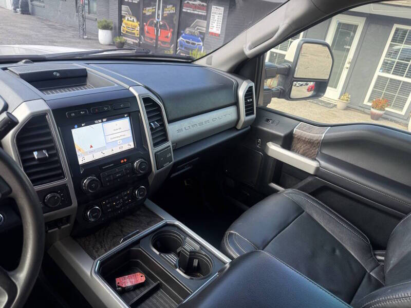 2019 Ford F-250 Super Duty Lariat