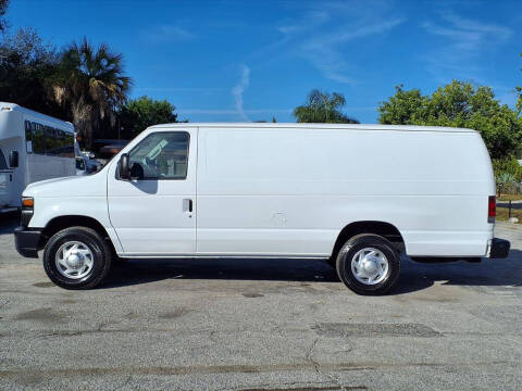 2012 Ford E-Series E-350 SD