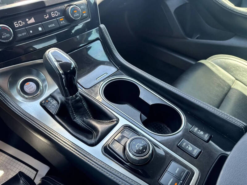 2017 Nissan Maxima