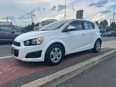 2016 Chevrolet Sonic LS Auto