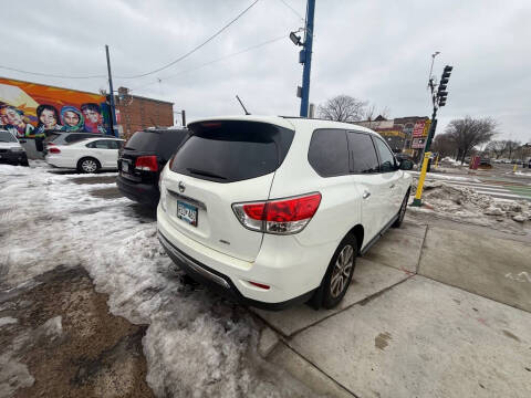 2014 Nissan Pathfinder S