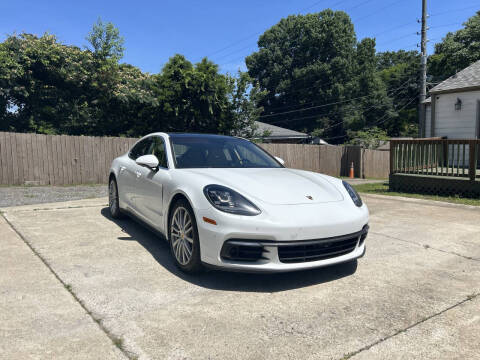 2018 Porsche Panamera