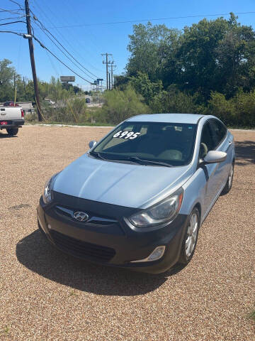 2013 Hyundai Accent GLS