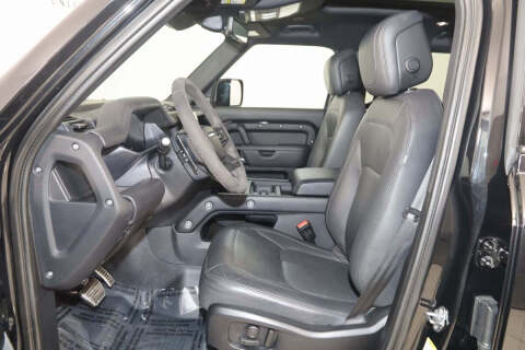 2023 Land Rover Defender 110 V8