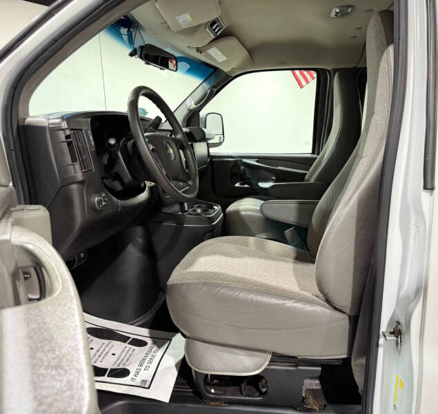 2014 Chevrolet Express LT 3500