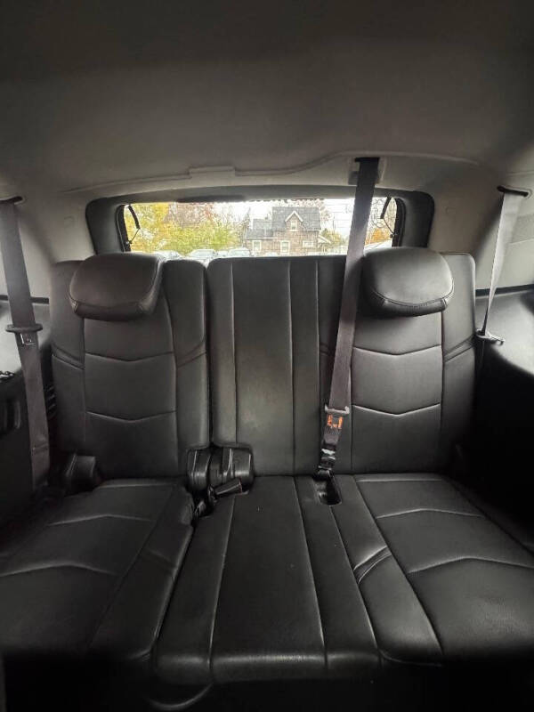 2015 Cadillac Escalade Luxury