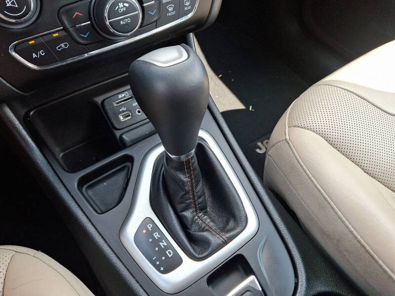 2017 Jeep Cherokee Limited