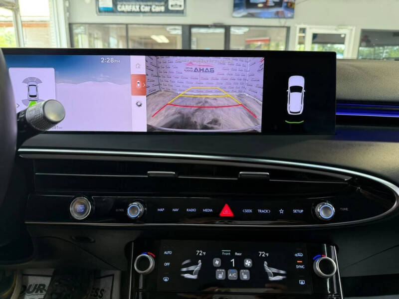 2026 Genesis GV70