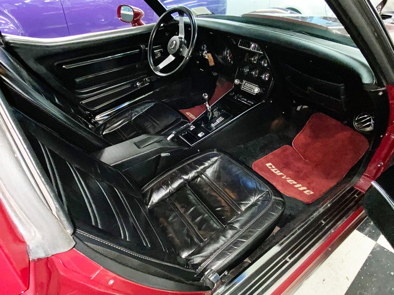 1977 Chevrolet Corvette 30
