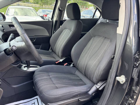 2015 Chevrolet Sonic LT Auto