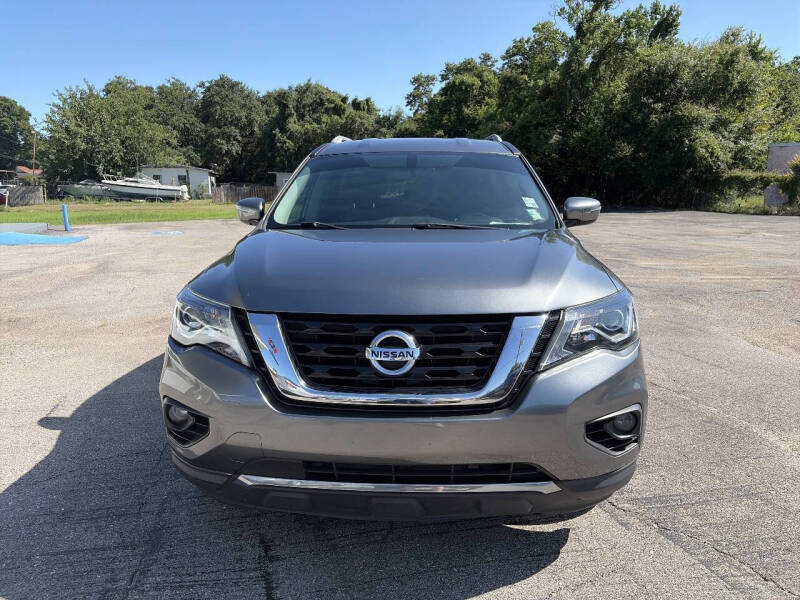 2017 Nissan Pathfinder SV