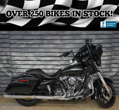 2017 Harley-Davidson Street Glide for sale at Motomaxcycles.com in Mesa AZ