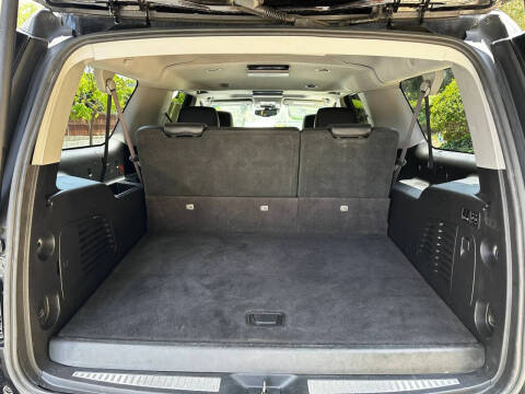 2017 GMC Yukon XL SLT