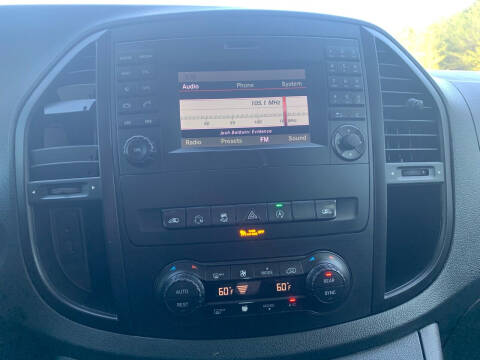 2017 Mercedes-Benz Metris Passenger