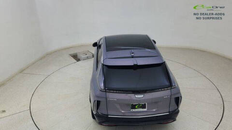 2024 Cadillac LYRIQ Luxury 3