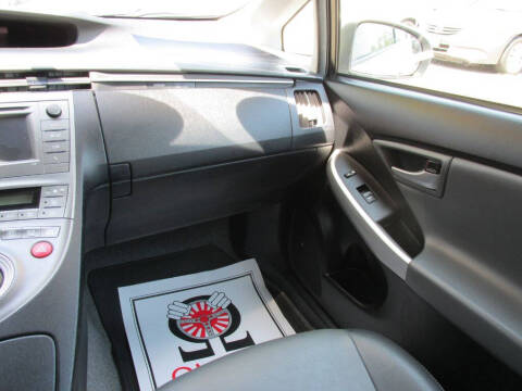 2014 Toyota Prius Five