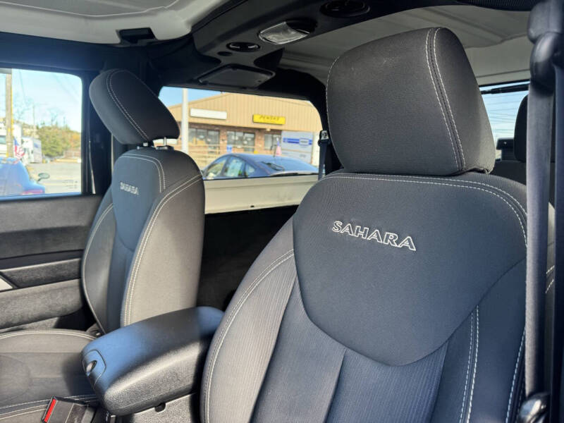 2016 Jeep Wrangler Sahara