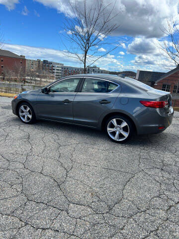 2014 Acura ILX 2.0L w/Premium