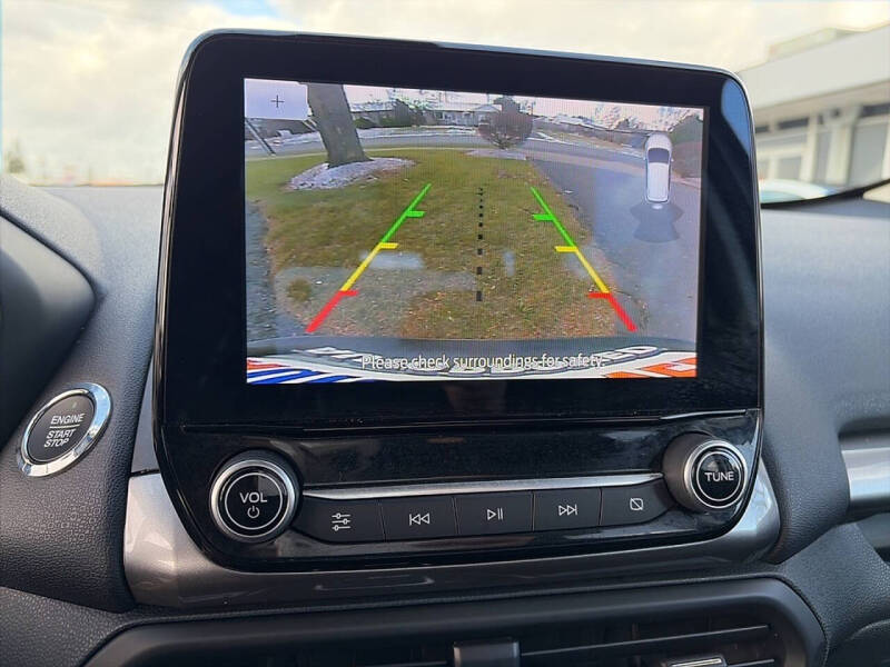 2022 Ford EcoSport SES