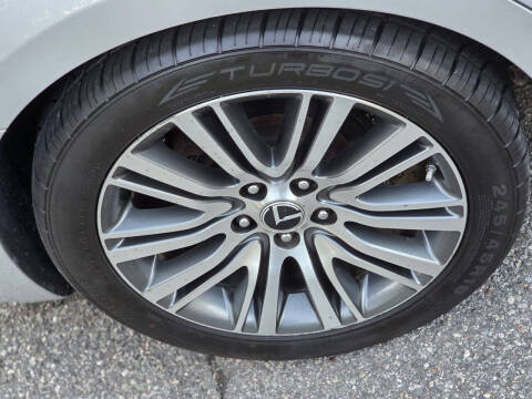 2016 Kia Cadenza Premium