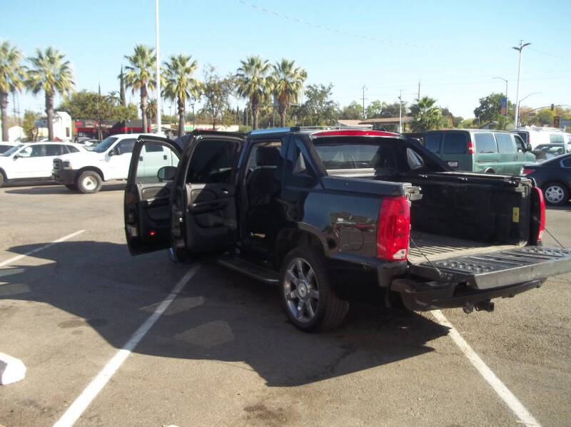 2007 Cadillac Escalade EXT Base photo 46