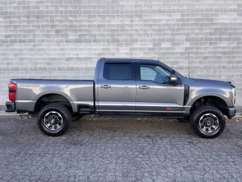 2023 Ford F-350 Super Duty Lariat