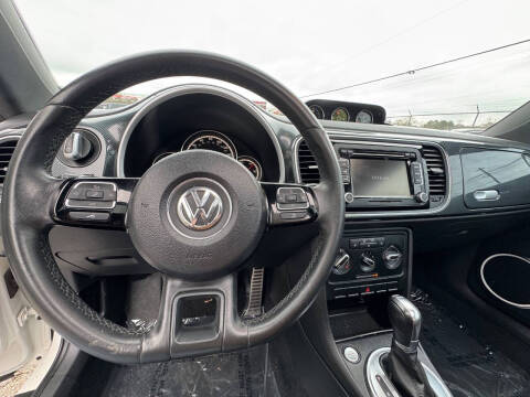 2013 Volkswagen Beetle Turbo Fender Edition