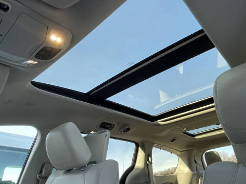 2019 Chrysler Pacifica Touring L Plus 35th Anniversary