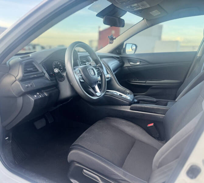 2019 Honda Insight EX