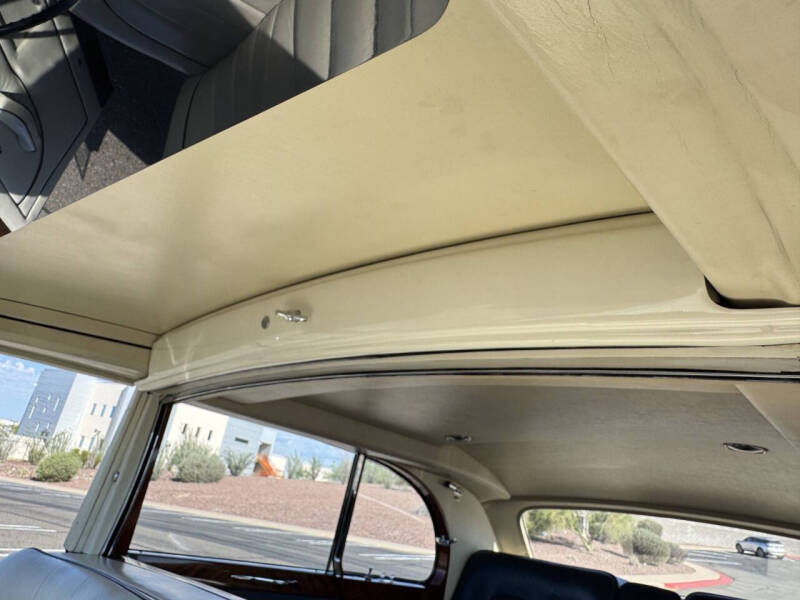 1965 Rolls-Royce Phantom V