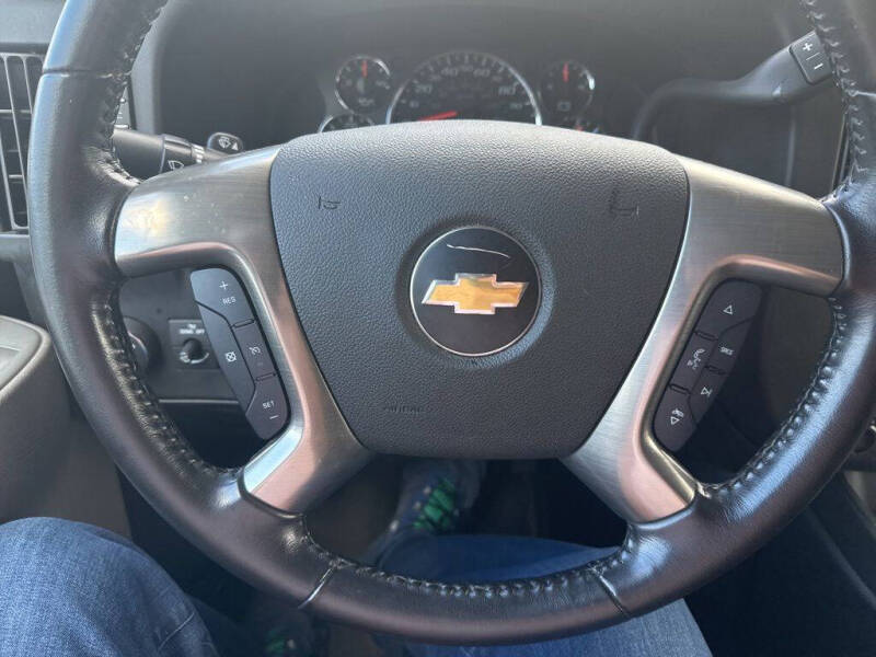 2018 Chevrolet Express 2500