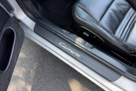 2001 Porsche 911 Carrera