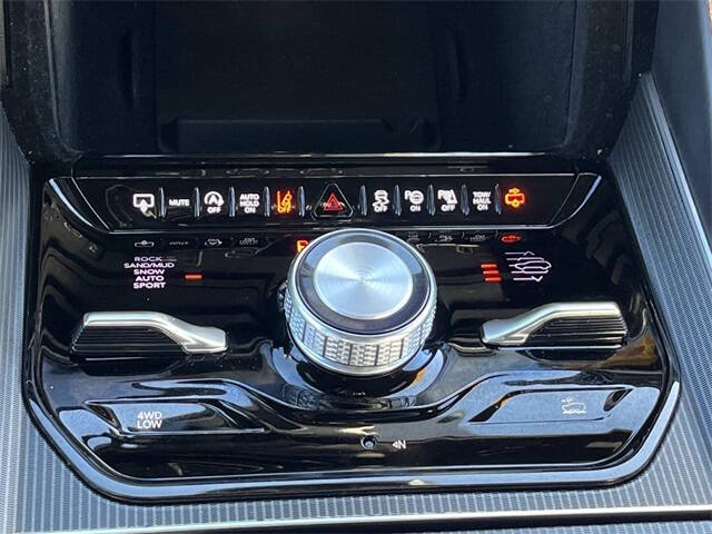 2024 Jeep Grand Wagoneer L Series III