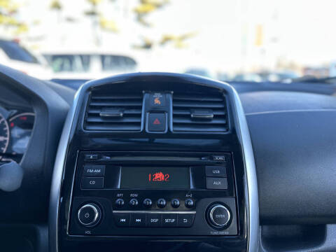 2015 Nissan Versa Note SV