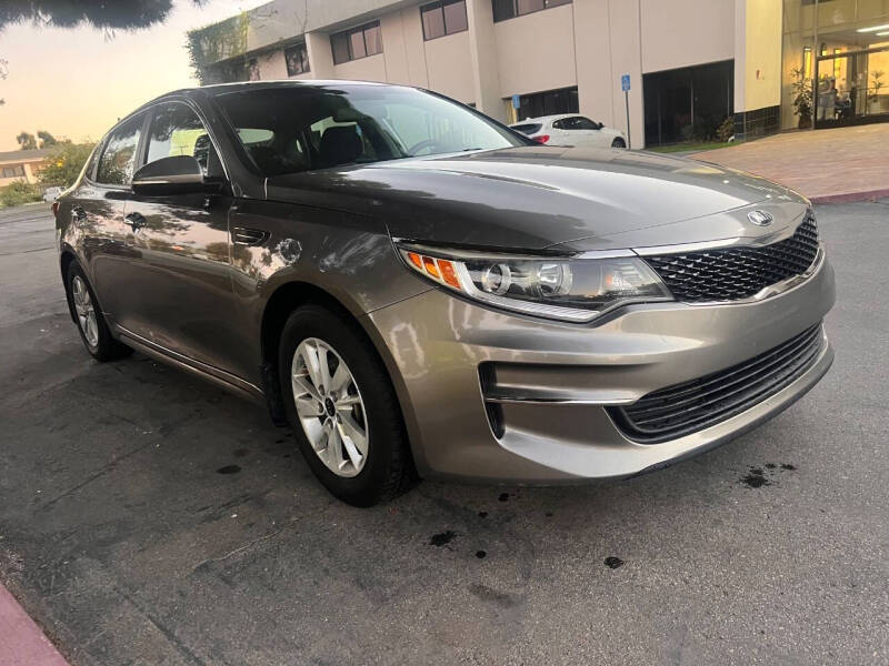 2017 Kia Optima LX