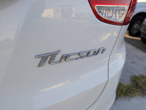 2012 Hyundai Tucson GL