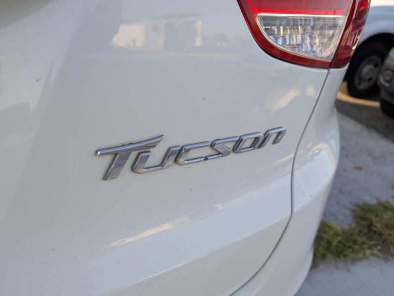 2012 Hyundai Tucson GL