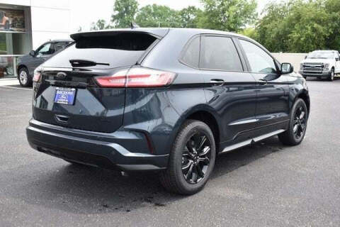 2023 Ford Edge SE