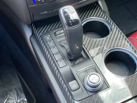 2023 Maserati Ghibli Trofeo