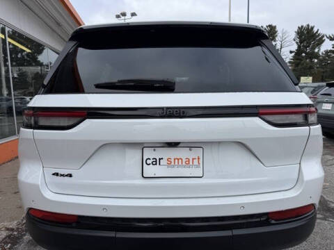 2022 Jeep Grand Cherokee Altitude