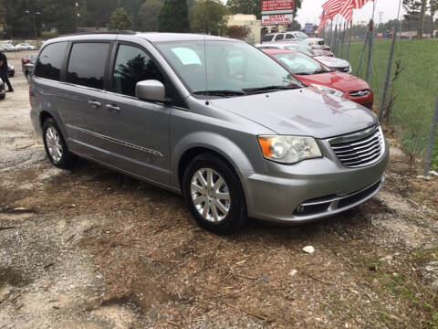 2013 Chrysler Town and Country for sale at Certified Motors LLC in Mableton GA