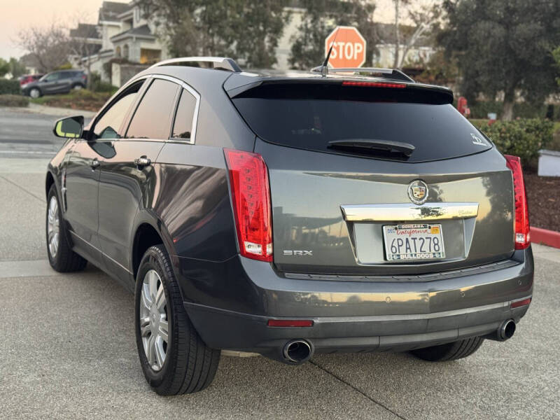 2011 Cadillac SRX Luxury Collection