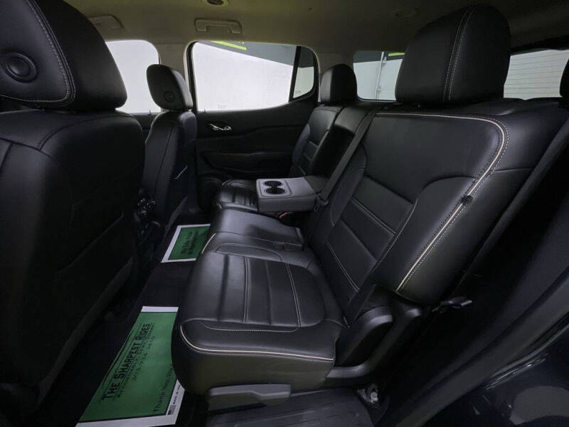 2020 GMC Acadia Denali